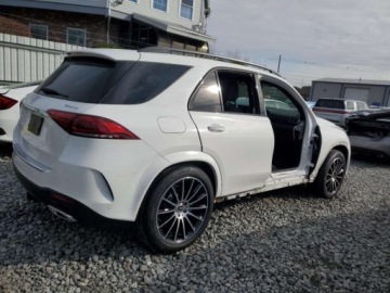 Mercedes GLE V167 2022 Mercedes-Benz GLE 350 4Matic 2022 2.0L 2.0 Benzyna 255KM, zdjęcie 3