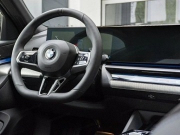 BMW Seria 5 G90-91 2026 BMW Seria 5 520i Sport Sedan 2.0 (208KM) 2026, zdjęcie 11