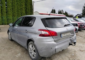 Peugeot 308 II SW 1.6 BlueHDi 120KM 2016 Peugeot 308 2016r. 1.6HDI. Uszkodzony lekko przod i tyl. Jezdzi. 1.6, zdjęcie 3