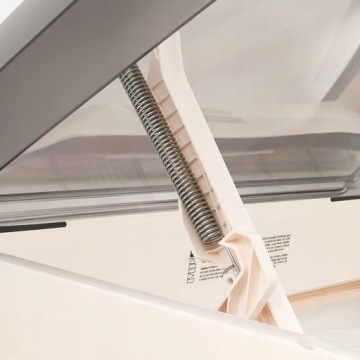 Мансардное окно МПК 70х50 Midi Heki 700х500 вентиляция