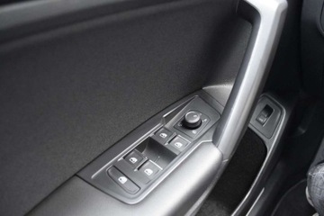 Volkswagen Tiguan II SUV Facelifting 2.0 TDI 200KM 2021 Volkswagen Tiguan TDI 200KM Allspace DSG 4x4 Elegance LEDMatrix Hak Panora, zdjęcie 28