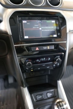 Suzuki Vitara III SUV 1.6 VVT 120KM 2016 Suzuki Vitara Suzuki Vitara 1.6 Premium 1.6 Benzyna 120KM, zdjęcie 20