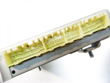 ДВИГАТЕЛЬ SVX КОМПЬЮТЕР 3.3 A18-000RD5 22611AB130