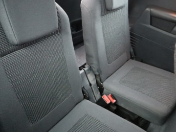 Peugeot 5008 I Minivan Facelifting 1.6 HDi 115KM 2014 Peugeot 5008 1.6 HDi, Salon Polska, Serwis ASO, zdjęcie 17