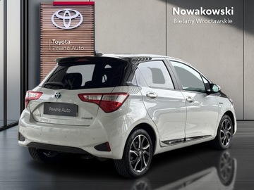 Toyota Yaris III Hatchback 5d Facelifting 2017 1.5 Hybrid 100KM 2018 Toyota Yaris Hybrid 100 Selection III (2011-2019), zdjęcie 4