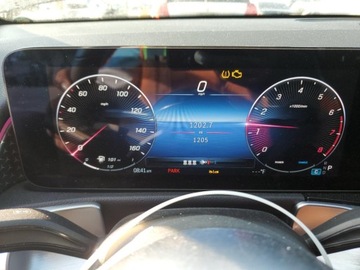 Mercedes GLB 2025 Mercedes-Benz GLB 250 2025 2.0l 2.0 Benzyna 221KM, zdjęcie 9