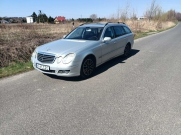 Mercedes Klasa E W211 Kombi S211 3.0 V6 (320 CDI) 224KM 2007 Mercedes E 320 3.0 CDI 224km 07r Automat, zdjęcie 1