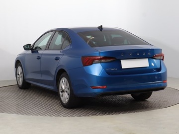 Skoda Octavia IV Liftback 2.0 TDI 150KM 2022 Skoda Octavia 2.0 TDI, Salon Polska, zdjęcie 3