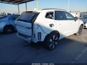 Volvo XC60 II 2024 Volvo XC 60 Recharge Plug-In Hybrid, 2024r., 4x4, 2.0L 2.0 Benzyna 312KM, zdjęcie 2