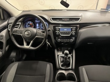 Nissan Qashqai II Crossover Facelifting 1.2 DiG-T 115KM 2018 Nissan Qashqai 1.2 DIG-T N-Connecta II (2013-) Nis, zdjęcie 2