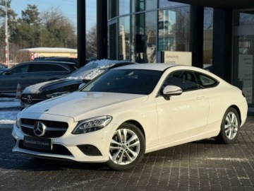 Mercedes Klasa C W205 Kabriolet Facelifting 1.6 200d 160KM 2019 Mercedes-Benz Klasa C 200 d ManualLedParktronicSalon PL 1.6 Diesel 160KM
