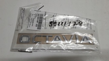 SKODA OCTAVIA ZNACZEK EMBLEMAT NA KLAPE 5E0853687