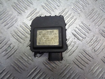 SILNICZEK NAGRZEWNICY VW PASSAT B5 8D1820511B