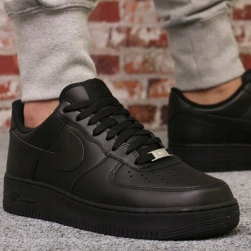Кроссовки Nike Air Force 1 '07 CW2288-001 черные 45