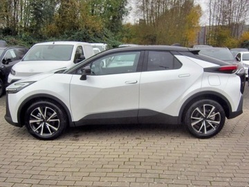 Toyota C-HR II SUV 2.0 Hybrid Dynamic Force 197KM 2025 Od ręki - Style 2.0 Hybrid Dynamic Force 197KM | Pakiet Bitone!, zdjęcie 1