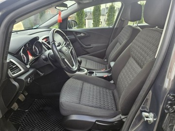 Opel Astra J Sports Tourer Facelifting 1.4 Turbo ECOTEC 140KM 2013 Opel Astra KlimaTronik ,Elektryka ,Pdc, Serwis, zdjęcie 18
