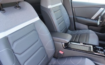 Citroen 2024 Citroen C4 Max EAT8 130KM 2024 od RiA 1.2 Benzyna 130KM, zdjęcie 16