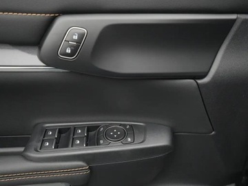 Ford Ranger VI Podwójna kabina 2.0 EcoBlue BI-TURBO 205KM 2025 Ford Ranger 2.0 EcoBlue Bi-Turbo 205KM A10 Wildtrak, zdjęcie 16