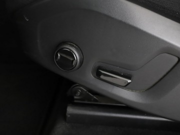 Volvo XC60 II 2017 Volvo XC 60 FV23% PHEV T6 automat AWD panorama, zdjęcie 37