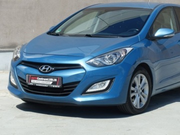 Hyundai i30 II Hatchback 5d 1.4 MPI 100KM 2012 Hyundai i30 1.4 Ben./Pół, zdjęcie 7