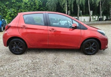 Toyota Yaris III Hatchback 5d Facelifting 1.0 VVT-i 69KM 2015 Toyota Yaris Lift Tylko 50.000km Bogata wersja Kamera Benzyna 70KM, zdjęcie 10