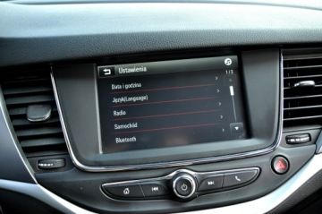 Opel Astra K Sports Tourer 1.0 Turbo 105KM 2017 Opel Astra Sports Tourer 1.0 105 KM Climatronic, zdjęcie 23