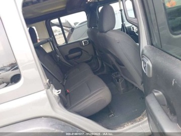 Jeep 2022 Jeep Wrangler Unlimited High Tide 2022 3.6l 3.6 Benzyna 285KM, zdjęcie 13