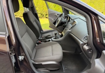 Opel Astra J Sports Tourer 1.4 Twinport ECOTEC 100KM 2012 Opel Astra 1,4 100KM Lift Navi Klima Tempomat 4xEl. Szyby Bezwypadkowy Ser, zdjęcie 24