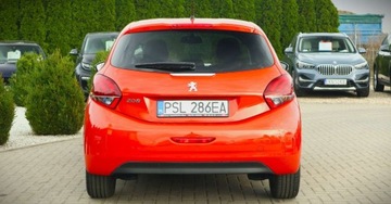 Peugeot 208 I Hatchback 5d Facelifting 1.2 PureTech 82KM 2017 Peugeot 208 (nr. 23) 1.2 82 KM STYLE Navi Klima Tempomat Parktronik Gwaran, zdjęcie 5