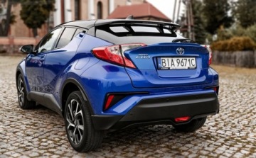 Toyota C-HR I Crossover 1.2L Turbo 116KM 2016 Toyota C-HR Toyota C-HR 1.2 T Dynamic 1.2 Benzyna 116KM, zdjęcie 11