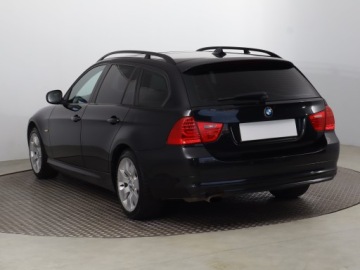 BMW Seria 3 E90-91-92-93 Touring E91 2.0 318i 143KM 2009 BMW 3 318 i, Klima, Klimatronic, Tempomat, zdjęcie 3