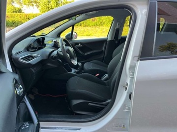 Peugeot 208 I Hatchback 5d Facelifting 1.6 BlueHDi 100KM 2017 Peugeot 208 1.6 diesel 99 KM zarej w PL zadbany mozliwa zamiana, zdjęcie 17