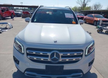 Mercedes GLB SUV 2.0 250 224KM 2021 Mercedes-Benz GLB 2021r., Glb 250, 2L, od ubezpieczalni 2.0 Benzyna 224KM, zdjęcie 7