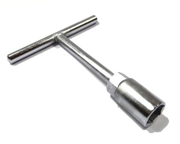 Набор резцов для чистки седел форсунок.