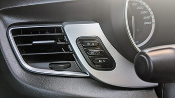 Alfa Romeo Giulietta Nuova II Hatchback 5d 1.6 JTD 16v 105KM 2013 Alfa Romeo Giulietta 1.6JTDm2*105PS*OPŁACONY*, zdjęcie 30