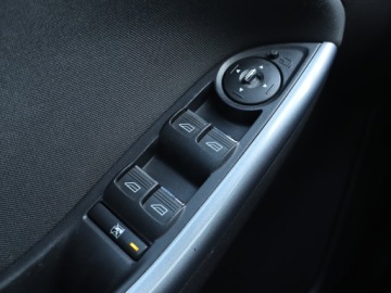 Ford Focus III Kombi 1.0 EcoBoost 125KM 2012 Ford Focus 1.0 EcoBoost, Navi, Klima, Klimatronic, zdjęcie 12