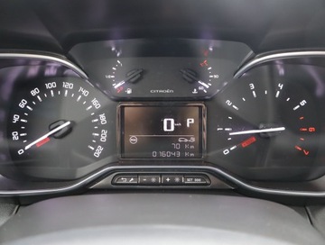 Citroen C3 Aircross  I Crossover Facelifting 1.2 PureTech 130KM 2023 Citroen C3 Aircross 1.2 PureTech, Salon Polska, zdjęcie 9