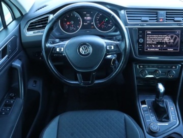 Volkswagen Tiguan II SUV 1.4 TSI 150KM 2018 VW Tiguan 1.4 TSI, 4X4, DSG, Klima, Klimatronic, zdjęcie 6