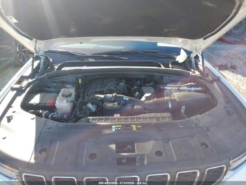 Jeep Grand Cherokee V 2023 Jeep Grand Cherokee L Laredo 2023 3.6 Benzyna 293KM, zdjęcie 8