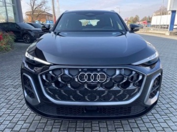 Audi Q5 II SUV Facelifting 2.0 40 TDI 204KM 2026 AUDI Q5 TDI quattro S Suv 2.0 (204KM) 2026, zdjęcie 1