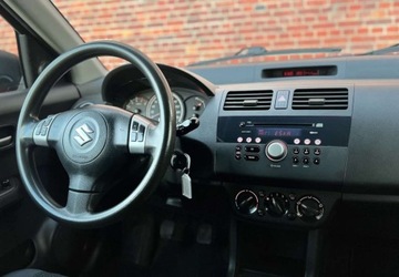 Suzuki Swift IV Hatchback 5d 1.3 92KM 2005 Suzuki Swift LPG Klima Isofix Warszawa VRVR 1.3 BenzynaLPG 92KM, zdjęcie 5