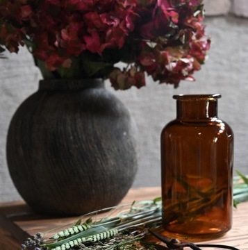 КОРИЧНЕВАЯ СТЕКЛЯННАЯ ВАЗА 20 ВАЗ-БУТЫЛОК