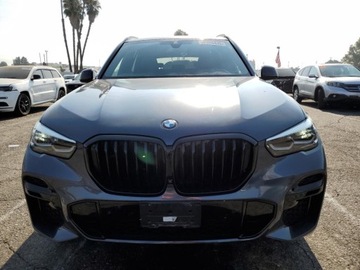 BMW X5 G05 2022 BMW X5 M50i 2022 4.4l 4.4 Benzyna 523KM, zdjęcie 5