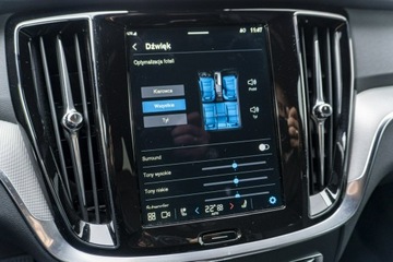 Volvo V60 II  Kombi Plug-In Facelifting 2.0 T6 350KM 2024 Volvo V60 YV1ZWH4V6S2650432, zdjęcie 29