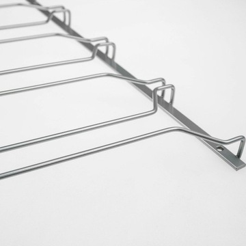 МЕТАЛЛИЧЕСКАЯ СТЕКЛЯННАЯ ВЕШАЛКА ДЛЯ БАРМЕНА 32Х38СМ