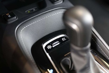 Toyota Corolla XII Hatchback Facelifting 1.8 Hybrid 140KM 2023 Toyota Corolla 1.8 Hybrid Style 1.8 Hybryda 140KM, zdjęcie 19