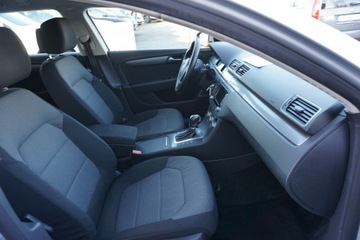 Volkswagen Passat B7 Variant 2.0 TDI CR DPF BlueMotion 140KM 2012 Volkswagen Passat sprawdzony na długich trasach,, zdjęcie 28
