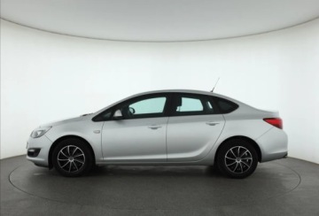 Opel Astra J Sedan 1.4 Turbo ECOTEC 140KM 2016 Opel Astra 1.4 T, Salon Polska, Skóra, Klima, zdjęcie 2