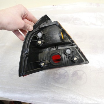 442 Honda Goldwing GL 1800 Lampa kufra tylna Prawa