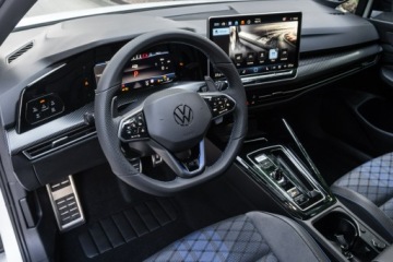 Volkswagen Golf VIII R Facelifting 2.0 TSI 333KM 2026 Volkswagen Golf R 2.0 TSI 4Motion 333 KM DSG -, zdjęcie 8